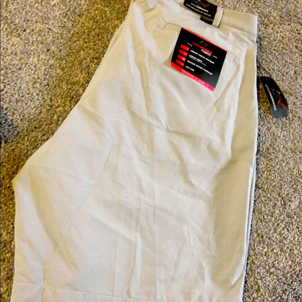 ⛳️Greg Norman Golf Shorts